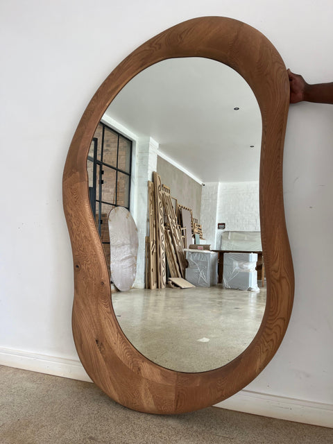 The Contour Oak Mirror