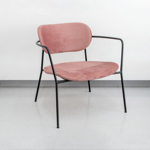 Pedigree Monolith Chair - Art of Curation