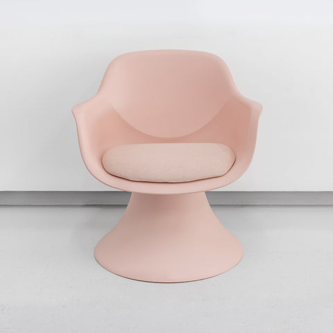 Lotus Chair - Art of Curation
