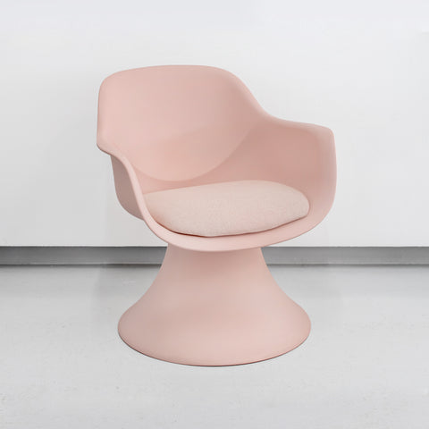 Lotus Chair - Art of Curation